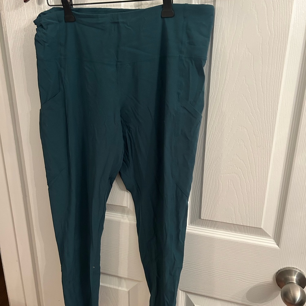 MEC pull in capris quick drying